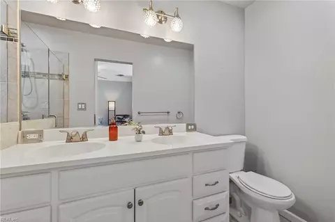 Bath - 163 Evans St, Norfolk, VA 23503 photo 3 of 3