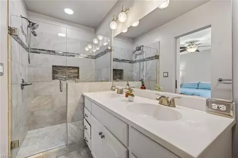 Bath - 163 Evans St, Norfolk, VA 23503 photo 2 of 3