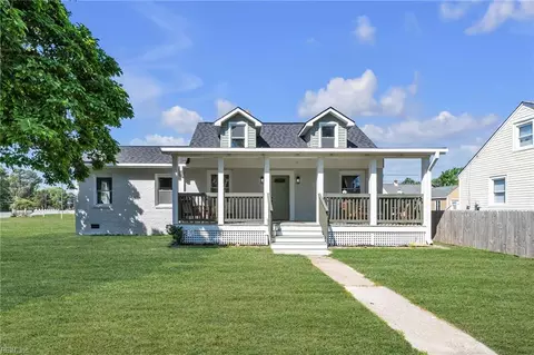 Exterior - 401 Glendale Rd, Hampton, VA 23661 photo 3 of 9