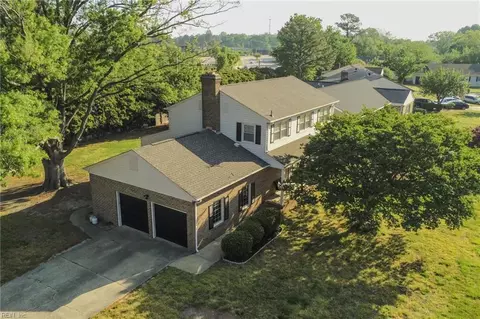 6216 Antioch St, Virginia Beach, VA 23464