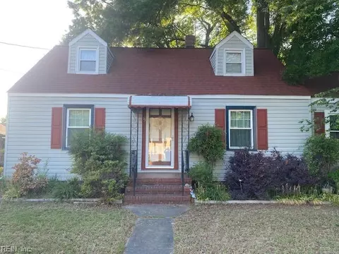 15 Roberts Ct E, Portsmouth, VA 23701