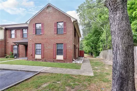 363 Deputy Ln #F, Newport News, VA 23608
