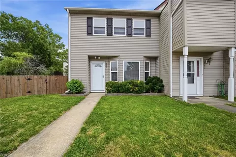880 Riverbend Rd, Virginia Beach, VA 23452