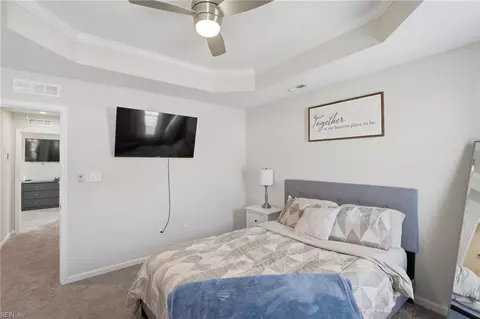 Bedroom - 215 Runnel St, Hampton, VA 23666 photo 2 of 6