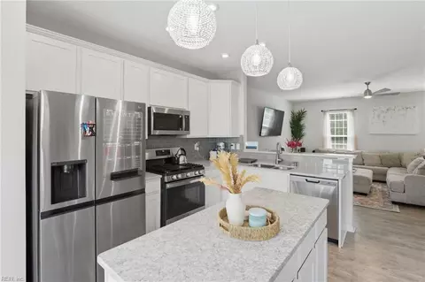 Kitchen - 215 Runnel St, Hampton, VA 23666 photo 3 of 3