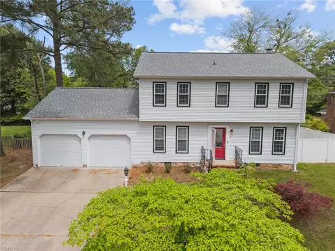 120 Cove Rd, Newport News, VA 23608