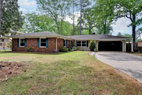 149 Ridgewood Pw Pkwy, Newport News, VA 23608