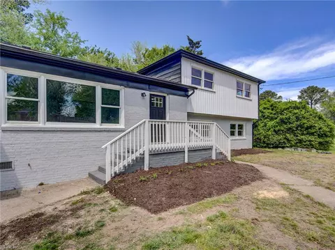Other - 9 Riverdale Dr, Hampton, VA 23666 photo 1 of 4