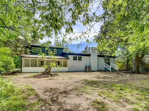Exterior - 9 Riverdale Dr, Hampton, VA 23666 photo 5 of 6
