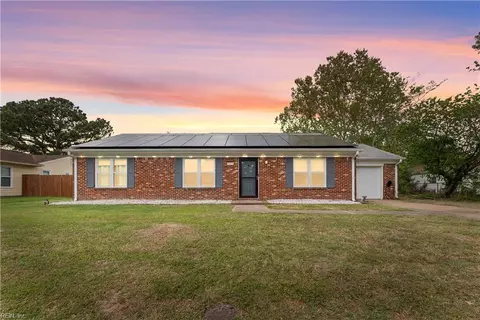 1805 Old Ridge Rd, Virginia Beach, VA 23464
