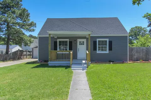 423 Fresh Meadow Rd, Norfolk, VA 23503