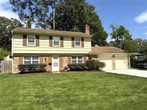 752 Fox Run Rd, Virginia Beach, VA 23452