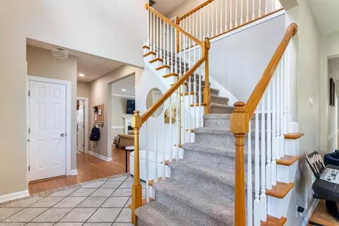 Entry Way - 818 Brookside Arch Arch, Chesapeake, VA 23322 photo 4 of 6