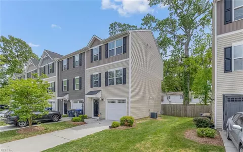 35 Manilla Cir #4A, Hampton, VA 23669