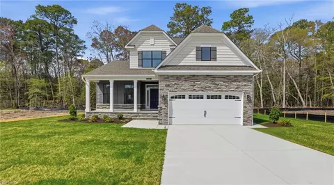 2022 Swiss Ln, Gloucester, VA 23061