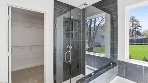 Bath - 6330 Kellys Pl, Gloucester, VA 23061 photo 5 of 5