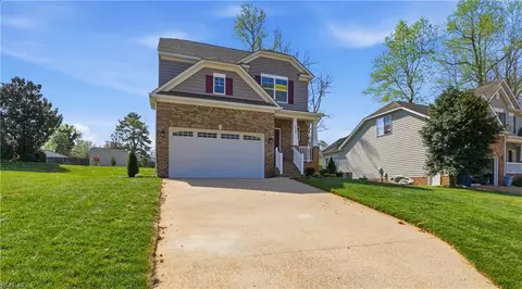 Exterior - 6330 Kellys Pl, Gloucester, VA 23061 photo 2 of 8
