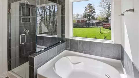 Bath - 6330 Kellys Pl, Gloucester, VA 23061 photo 1 of 5
