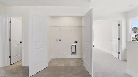 Entry Way - 6330 Kellys Pl, Gloucester, VA 23061 photo 9 of 10