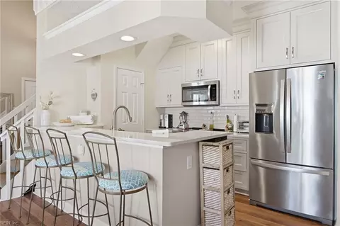2312 Beach Haven Dr #302, Virginia Beach, VA 23451