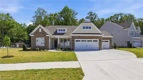 1130 Wharf Hill Dr, Smithfield, VA 23430