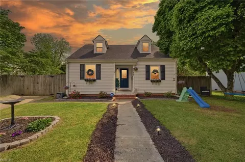165 Rodman Rd, Norfolk, VA 23503
