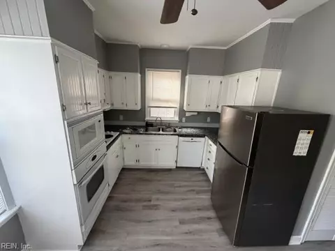 43 Claremont Ave, Hampton, VA 23661 photo 3