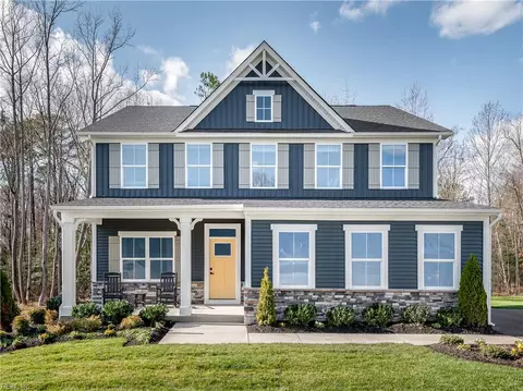 209 Tinker St, Chesapeake, VA 23322