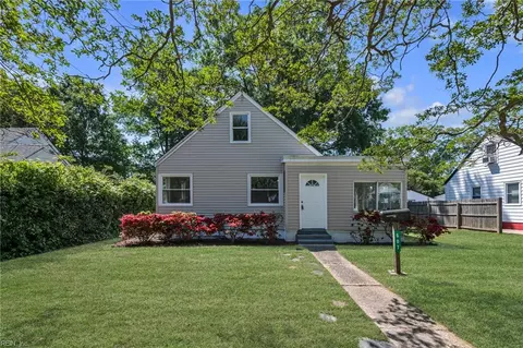 607 Sterling St, Norfolk, VA 23505