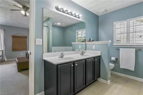 Bath - 2028 Merrick Dr, Hayes, VA 23072 photo 3 of 6