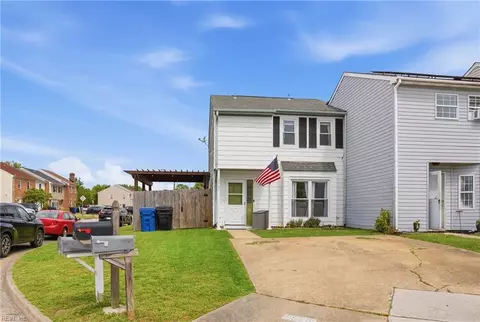 3525 Woodburne Dr, Virginia Beach, VA 23452