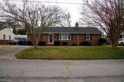 35 Rivercrest Dr, Portsmouth, VA 23701