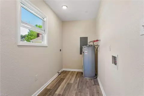 Other - 6 Barnes Ct, Hampton, VA 23664 photo 3 of 4