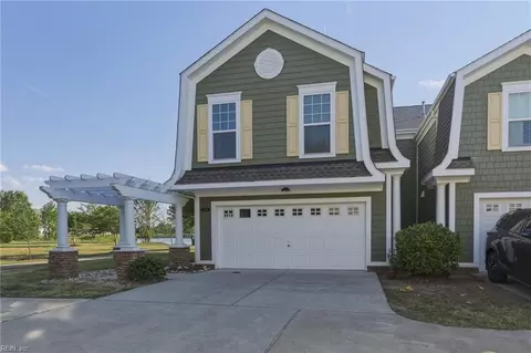 214 Stowe Dr, Suffolk, VA 23435