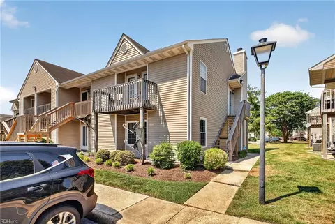 9 Inlandview Dr #A, Hampton, VA 23669