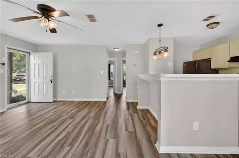 Other - 9 Inlandview Dr #A, Hampton, VA 23669 photo 3 of 8