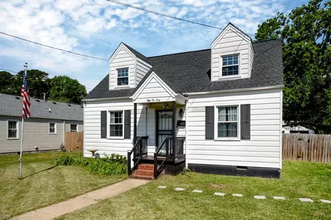 5240 Texas Ave, Norfolk, VA 23513