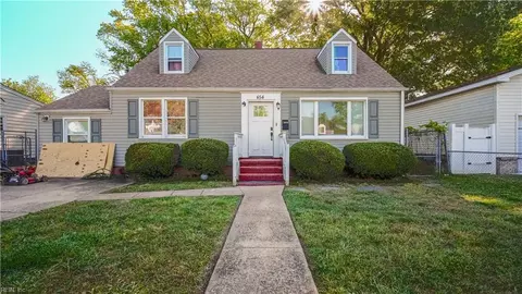454 Algonquin Rd, Hampton, VA 23661