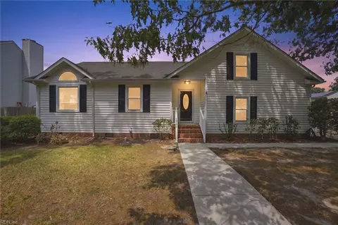 1749 Seaton Dr, Virginia Beach, VA 23463