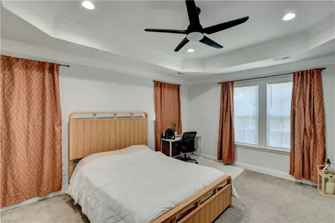 Bedroom - 7 N Semple St, Hampton, VA 23663 photo 1 of 6