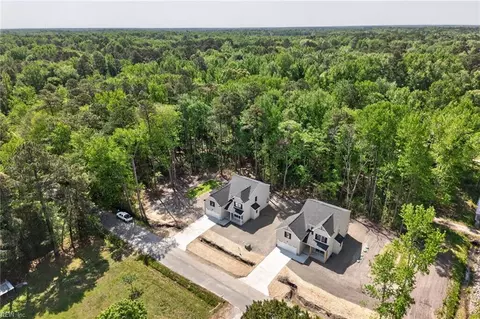 789 Caddie St, Chesapeake, VA 23322