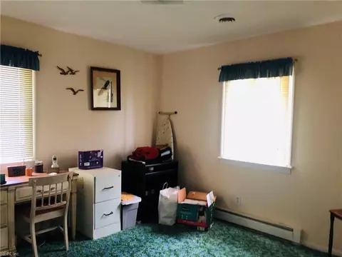 Bedroom - 552 Crown Cres, Chesapeake, VA 23325 photo 3 of 3