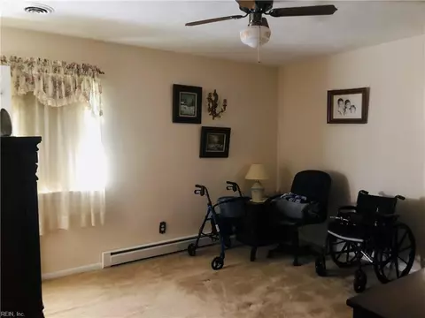 Other - 552 Crown Cres, Chesapeake, VA 23325 photo 5 of 6