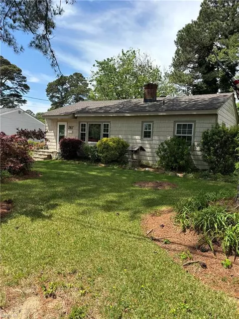 267 Fair Meadows Rd, Virginia Beach, VA 23462