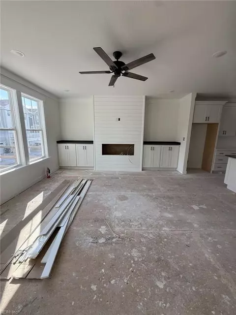 Living - 1072 Mesa Loop, Chesapeake, VA 23320 photo 1 of 1