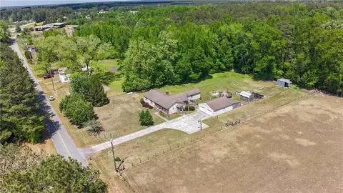 2792 Airport Rd, Suffolk, VA 23434