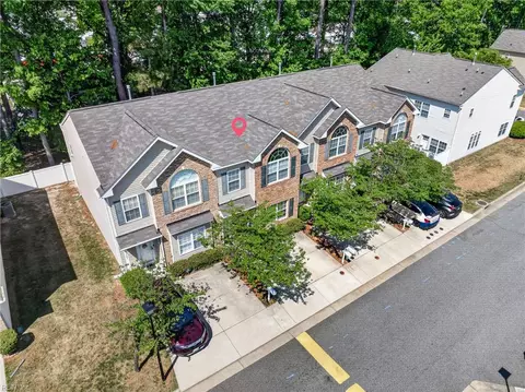 487 Old Colonial Way, Newport News, VA 23608