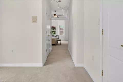 Entry Way - 2828 Einstein Dr, Virginia Beach, VA 23456 photo 1 of 1