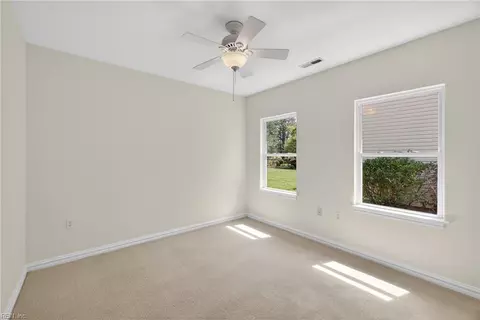 Bedroom - 2828 Einstein Dr, Virginia Beach, VA 23456 photo 3 of 4
