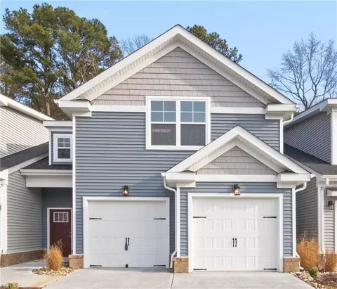 4605 Longleaf Pl, Chesapeake, VA 23321